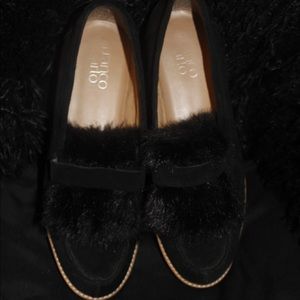 Black platform faux fur